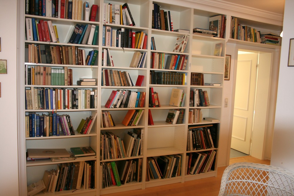 Nebenzimmer · Flur – Villa Bomama