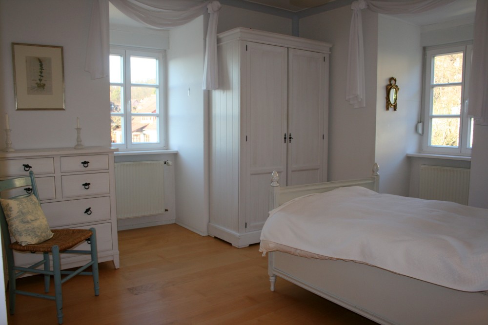 Schlafzimmer · Doppelbett Oben 2 – Villa Bomama