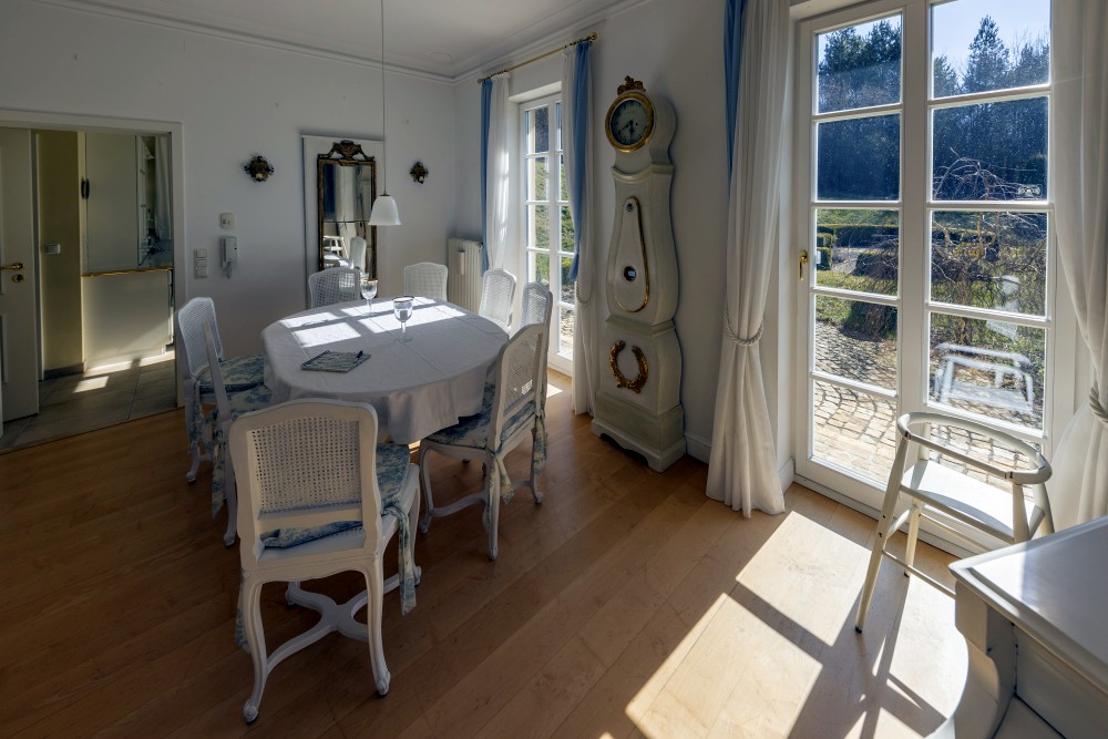 Innenbereich · Wohnzimmer – Villa Bomama