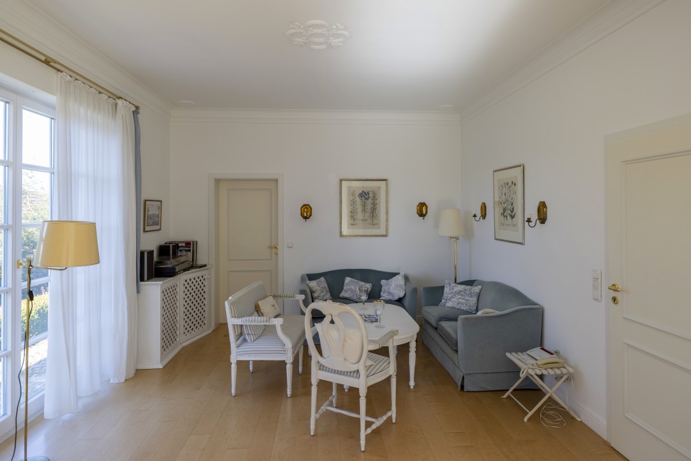 Innenbereich · Wohnzimmer – Villa Bomama